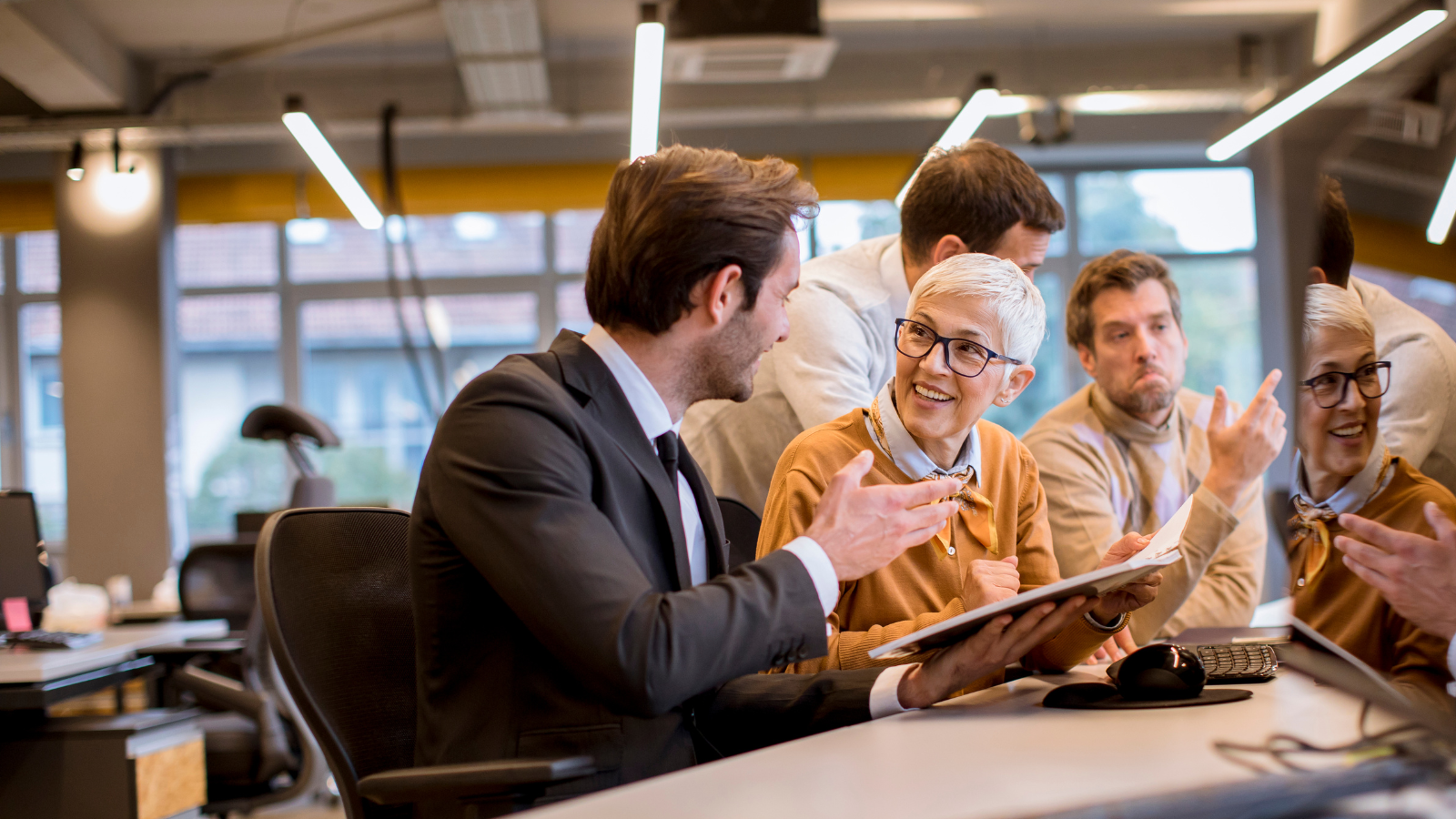 Groupe Experts et Employés